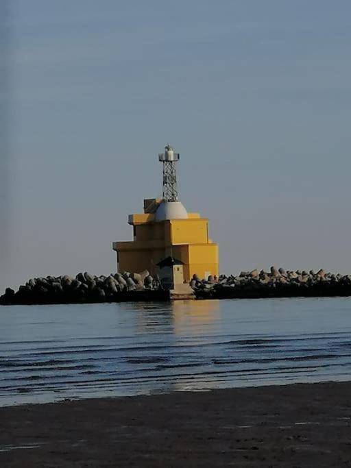 Orizzonte Marino Giallo Angolo Solare Verso La Laguna Cavallino-Treporti Eksteriør bilde