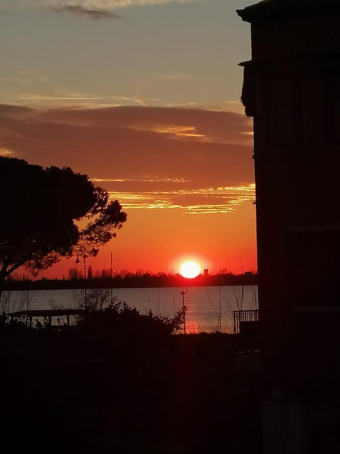 Orizzonte Marino Giallo Angolo Solare Verso La Laguna Cavallino-Treporti Eksteriør bilde